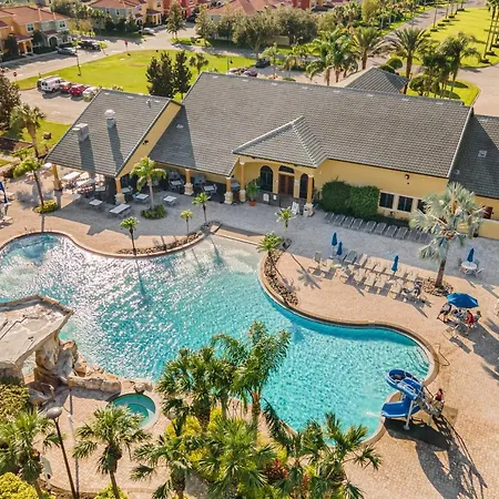 Light Yellow Home Lift Your Mood Near Disney 5Beds